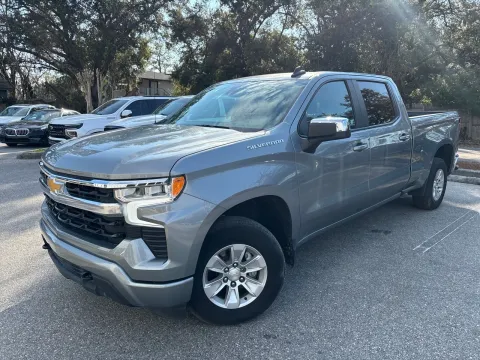 Photos of 2023 Chevrolet Silverado 1500 LT Crew Cab 4X4 V8 for sale in Seffner, FL at Evo Motors