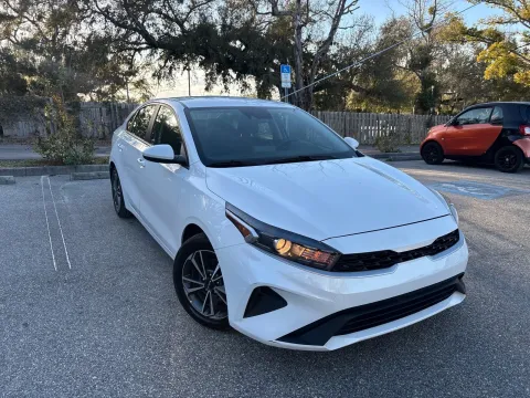 More photos of 2023 Kia Forte LXS at Evo Motors, FL