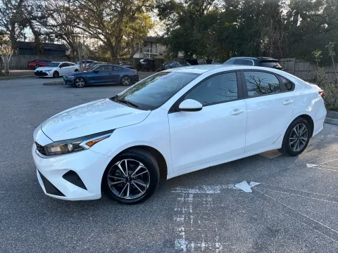 Another view of 2023 Kia Forte LXS for sale in Seffner, FL at Evo Motors
