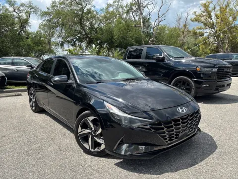 More photos of 2021 Hyundai Elantra SEL w/Conv. & Prem. Pkg. * SUNROOF * BOSE * WHEELS * at Evo Motors, FL