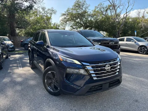 More photos of 2025 Nissan Rogue SV at Evo Motors, FL