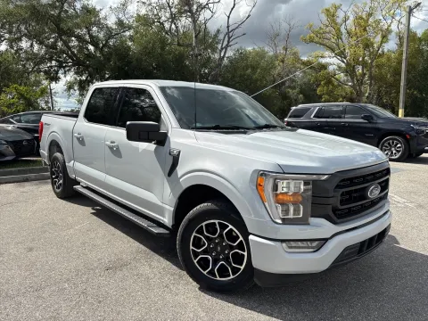 More photos of 2022 Ford F-150 XLT Crew Cab w/SPORT APPEARANCE PACKAGE at Evo Motors, FL