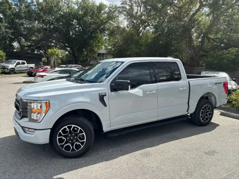 Another view of 2022 Ford F-150 XLT Crew Cab w/SPORT APPEARANCE PACKAGE for sale in Seffner, FL at Evo Motors