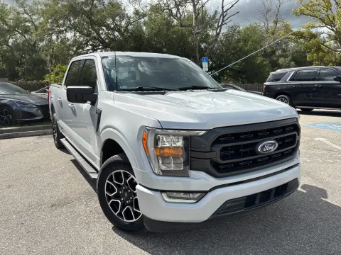 More photos of 2022 Ford F-150 XLT Crew Cab w/SPORT APPEARANCE PACKAGE at Evo Motors, FL