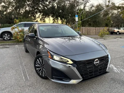 More photos of 2025 Nissan Altima SV at Evo Motors, FL