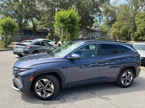 Another view of 2025 Hyundai Tucson SEL for sale in Seffner, FL at Evo Motors