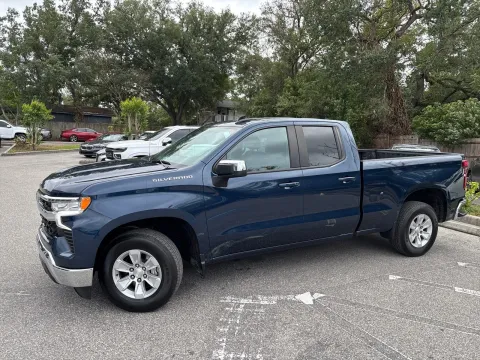 Another view of 2023 Chevrolet Silverado 1500 LT for sale in Seffner, FL at Evo Motors
