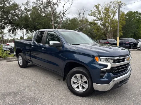 More photos of 2023 Chevrolet Silverado 1500 LT at Evo Motors, FL
