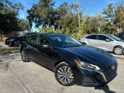 More photos of 2025 Nissan Altima SV at Evo Motors, FL