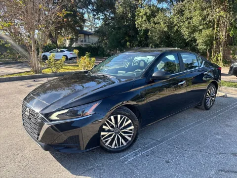 Photos of 2025 Nissan Altima SV for sale in Seffner, FL at Evo Motors