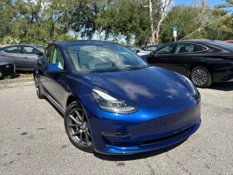 More photos of 2023 Tesla Model 3 at Evo Motors, FL