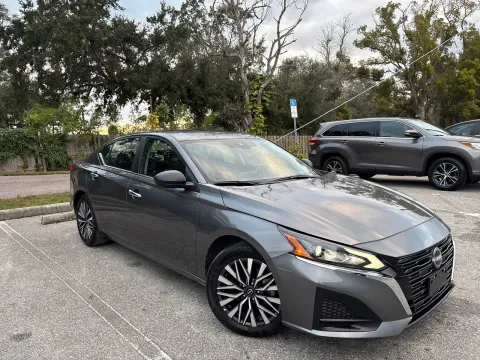 More photos of 2025 Nissan Altima SV at Evo Motors, FL