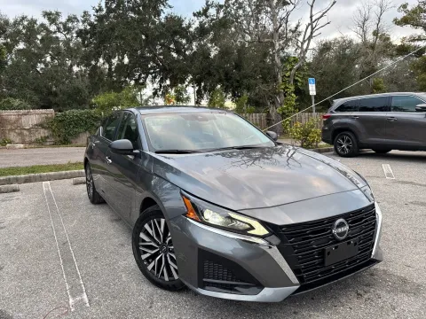 More photos of 2025 Nissan Altima SV at Evo Motors, FL