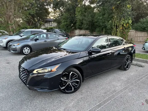 Photos of 2025 Nissan Altima SR AWD for sale in Seffner, FL at Evo Motors