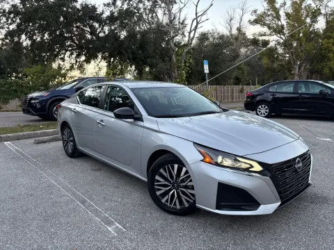 More photos of 2024 Nissan Altima 2.5 SV at Evo Motors, FL