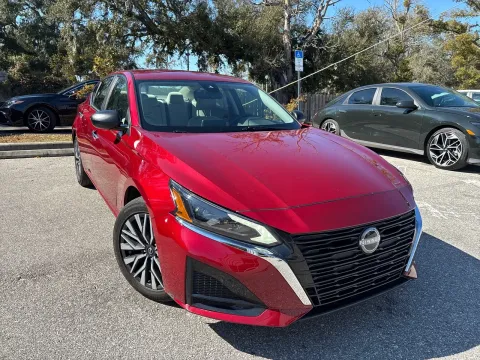 More photos of 2025 Nissan Altima SV at Evo Motors, FL