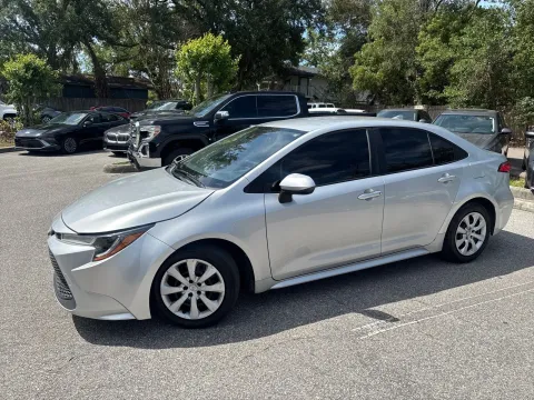 Another view of 2021 Toyota Corolla LE for sale in Seffner, FL at Evo Motors
