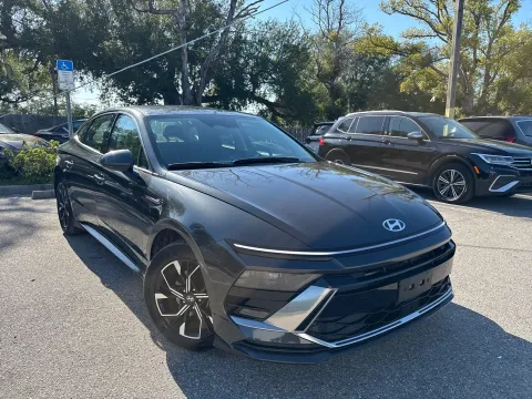 More photos of 2025 Hyundai Sonata SEL at Evo Motors, FL