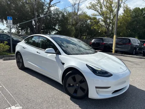 More photos of 2023 Tesla Model 3 at Evo Motors, FL