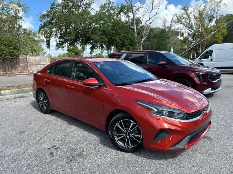 More photos of 2022 Kia Forte LXS at Evo Motors, FL