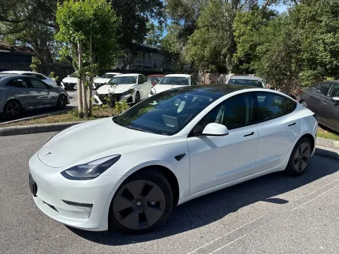 Photos of 2023 Tesla Model 3 for sale in Seffner, FL at Evo Motors