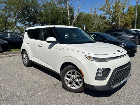 More photos of 2020 Kia Soul S at Evo Motors, FL