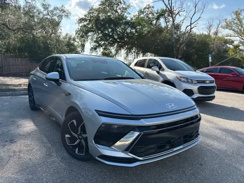 More photos of 2024 Hyundai Sonata SEL at Evo Motors, FL
