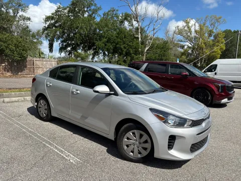 More photos of 2019 Kia Rio LX at Evo Motors, FL