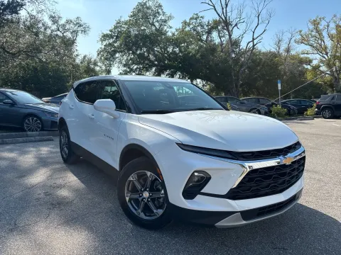 More photos of 2025 Chevrolet Blazer LT at Evo Motors, FL