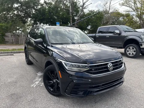 More photos of 2023 Volkswagen Tiguan SE R-Line Black at Evo Motors, FL