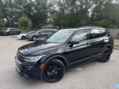 Photos of 2023 Volkswagen Tiguan SE R-Line Black for sale in Seffner, FL at Evo Motors