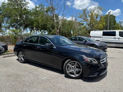 More photos of 2019 Mercedes-Benz E-Class E 300 w/AMG LINE at Evo Motors, FL
