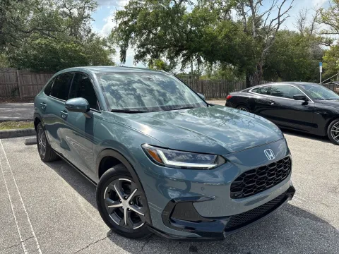 More photos of 2024 Honda HR-V EX-L at Evo Motors, FL