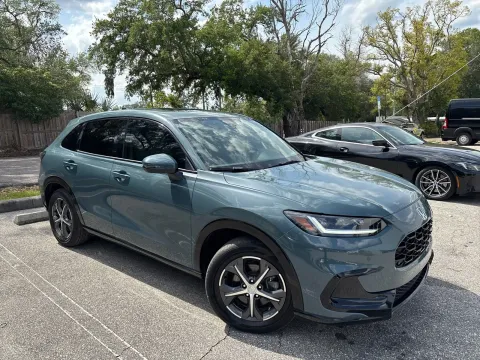 More photos of 2024 Honda HR-V EX-L at Evo Motors, FL