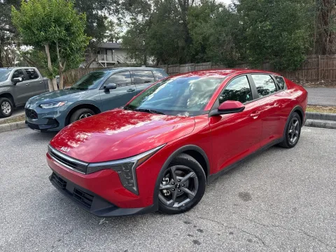Photos of 2025 Kia K4 LXS for sale in Seffner, FL at Evo Motors