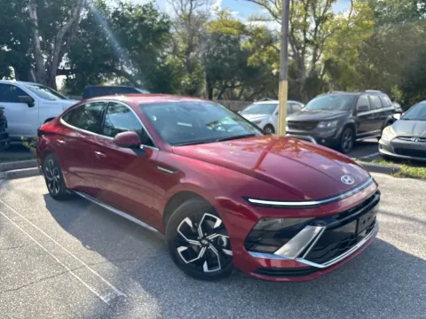 More photos of 2025 Hyundai Sonata SEL at Evo Motors, FL