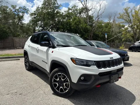 More photos of 2024 Jeep Compass Trailhawk at Evo Motors, FL