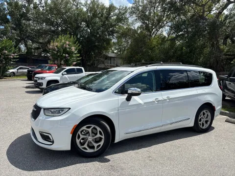 Another view of 2023 Chrysler Pacifica Limited for sale in Seffner, FL at Evo Motors