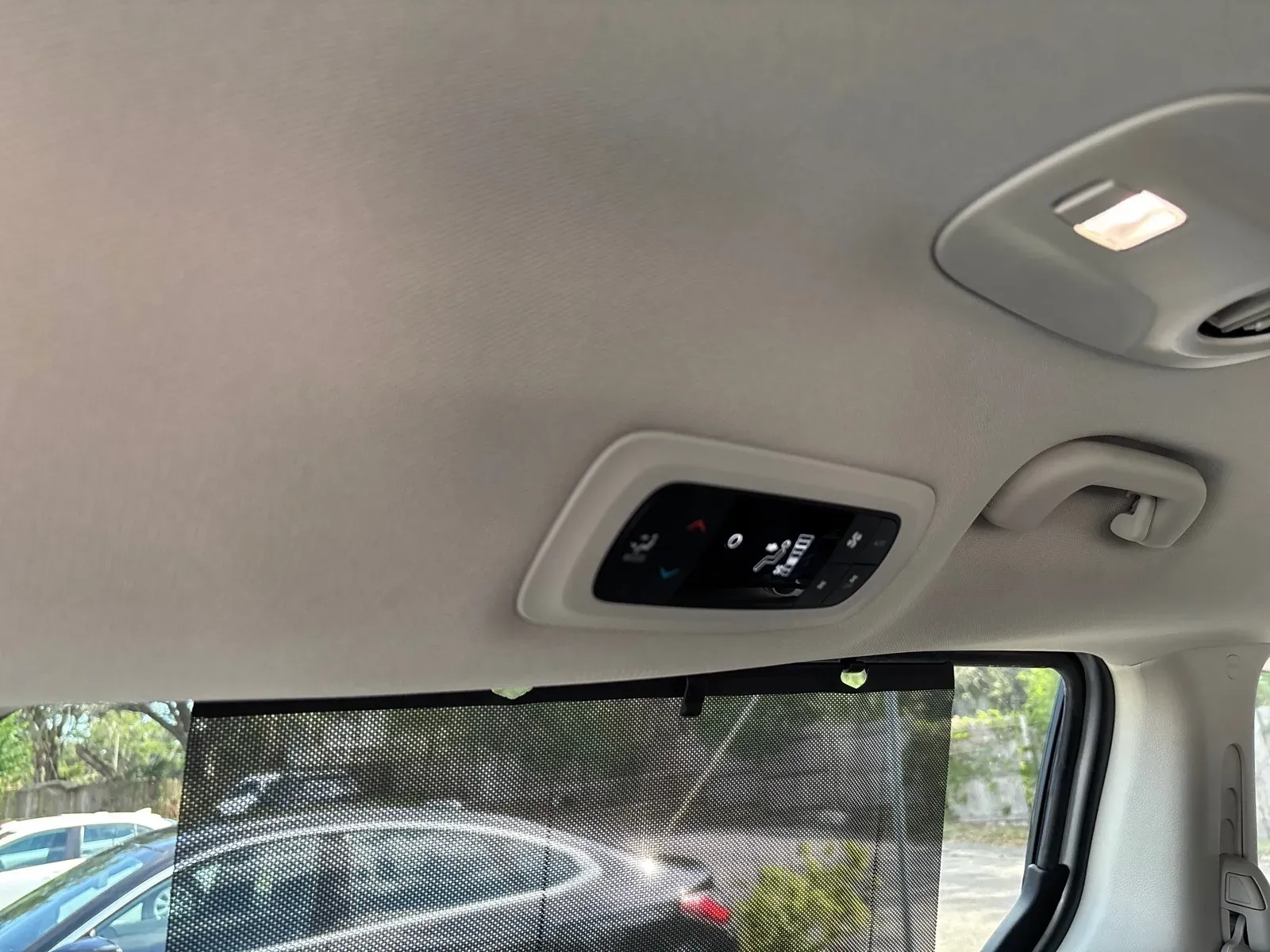2024 Chrysler Pacifica Touring L - Photo 25