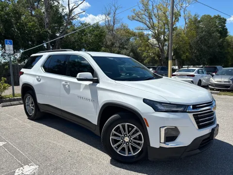 More photos of 2023 Chevrolet Traverse LT Cloth at Evo Motors, FL