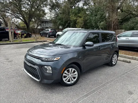 Photos of 2021 Kia Soul LX for sale in Seffner, FL at Evo Motors