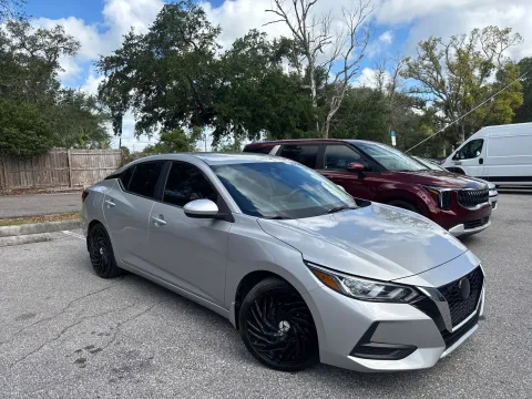 More photos of 2021 Nissan Sentra SV at Evo Motors, FL