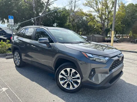 More photos of 2022 Toyota RAV4 XLE Premium at Evo Motors, FL