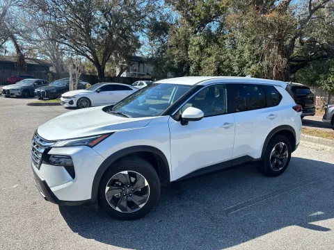 Another view of 2025 Nissan Rogue SV for sale in Seffner, FL at Evo Motors