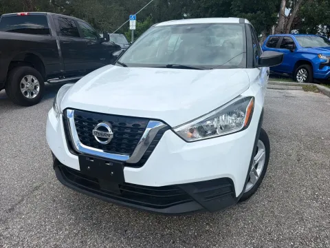 Another view of 2020 Nissan Kicks S for sale in Seffner, FL at Evo Motors