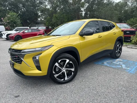 Another view of 2024 Chevrolet Trax 1RS for sale in Seffner, FL at Evo Motors