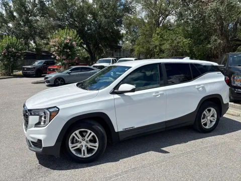 Another view of 2022 GMC Terrain SLE for sale in Seffner, FL at Evo Motors
