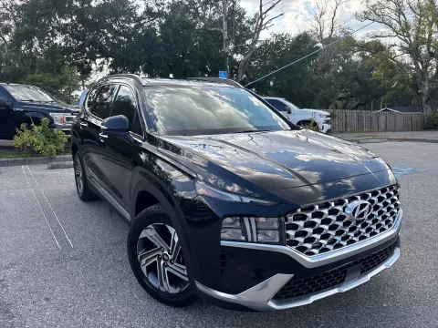 More photos of 2023 Hyundai Santa Fe SEL at Evo Motors, FL