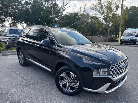 More photos of 2023 Hyundai Santa Fe SEL at Evo Motors, FL