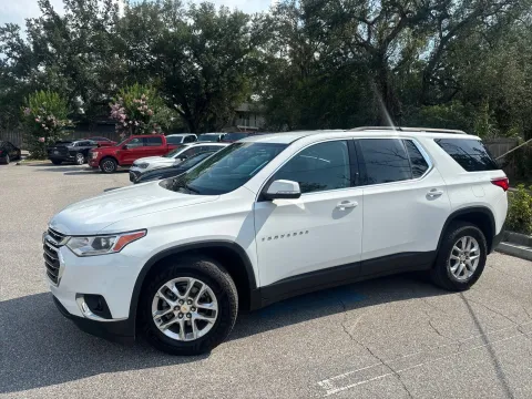 Another view of 2021 Chevrolet Traverse LT Cloth for sale in Seffner, FL at Evo Motors